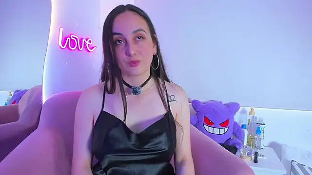 Snapshot of selene_swee chatting on November 2025 05:26:02 PM selene swee online show from November 2025 05:26:02 PM