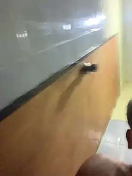 Alez09- online show from April 2026 03:44:02 AM