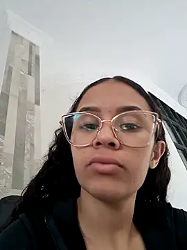 Snapshot of Britany_Sweety chatting on September 2025 05:16:01 PM Britany Sweety online show from September 2025 05:16:01 PM