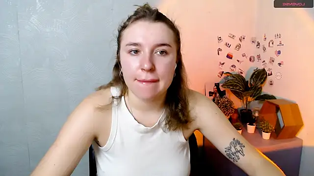 JuliaTopp  online show from November 2025 05:18:02 AM