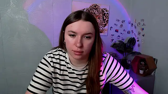 JuliaTopp  online show from February 2026 05:26:02 AM