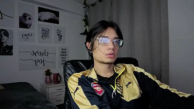 Snapshot of davoxer chatting on November 2025 03:42:02 AM davoxer online show from November 2025 03:42:02 AM