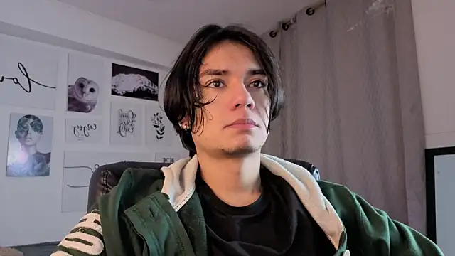 Snapshot of davoxer chatting on December 2025 03:59:02 AM davoxer online show from December 2025 03:59:02 AM