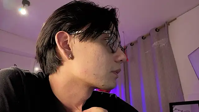 davoxer online show from February 2026 03:14:02 AM