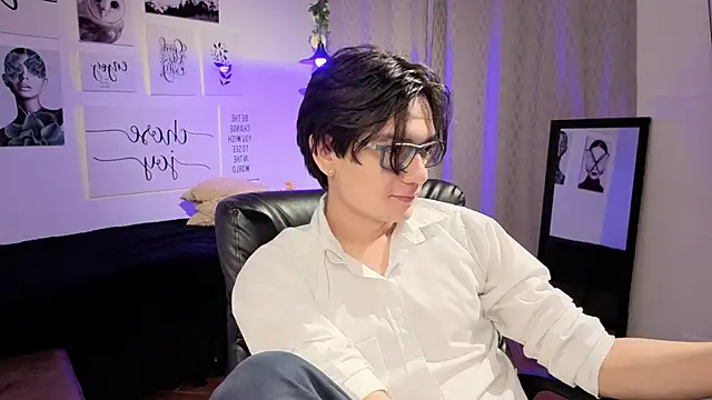 davoxer online show from March 2026 03:43:01 AM