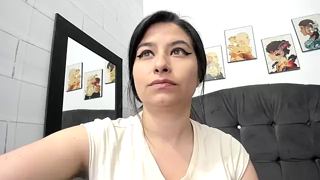  Roxxxane 09 online show from November 2025 07:27:01 PM