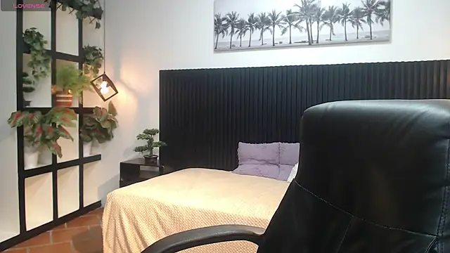 markbowie online show from December 2025 09:00:01 PM