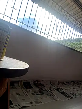 Snapshot of Isis_Duvall chatting on November 2025 08:41:02 PM Isis Duvall online show from November 2025 08:41:02 PM