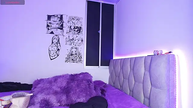 Kuro Vall online show from November 2025 02:39:02 PM