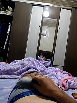 Gustavo198045 online show from February 2026 03:12:02 AM