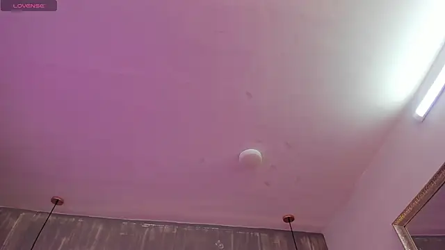 Foxxy Doll online show from April 2026 02:40:02 PM