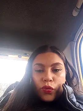 Snapshot of Laia__hadid chatting on September 2025 05:06:01 PM Laia hadid online show from September 2025 05:06:01 PM