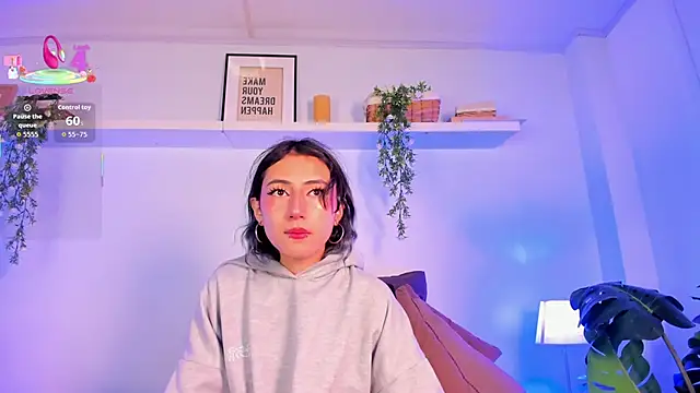 Snapshot of Vampgyal chatting on October 2025 12:07:02 AM Vampgyal online show from October 2025 12:07:02 AM