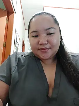 LianaCruzado online show from April 2026 05:36:01 AM