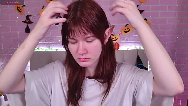 Aria Vox online show from October 2025 03:47:02 AM