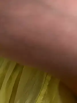Snapshot of anna_yngs chatting on June 2026 06:52:02 AM anna yngs online show from June 2026 06:52:02 AM