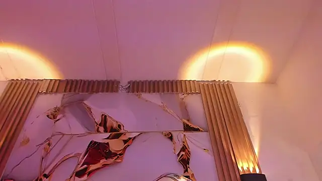 Snapshot of AgathaAtenea chatting on November 2025 06:30:02 PM AgathaAtenea online show from November 2025 06:30:02 PM