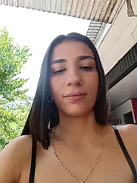 -juicy  online show from September 2025 05:18:02 PM