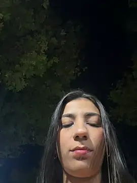 -juicy  online show from January 2026 11:31:01 PM