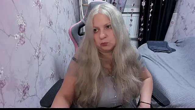 silver moon light online show from September 2025 09:04:01 PM