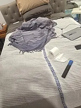 iamthepublickmasterbater online show from November 2025 03:18:02 AM