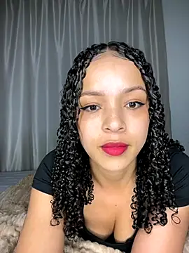 Yasmin777  online show from October 2025 11:16:01 PM