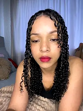 Yasmin777  online show from November 2025 10:12:01 PM