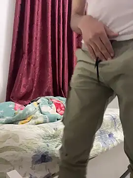 Anassal123 online show from December 2025 06:36:02 PM