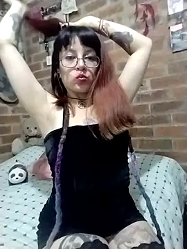  Alaskamisa online show from October 2025 10:33:02 PM