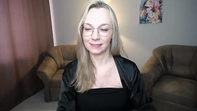 Ava Elior online show from July 2026 03:03:02 PM