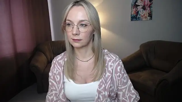 Ava Elior online show from July 2026 11:48:02 AM