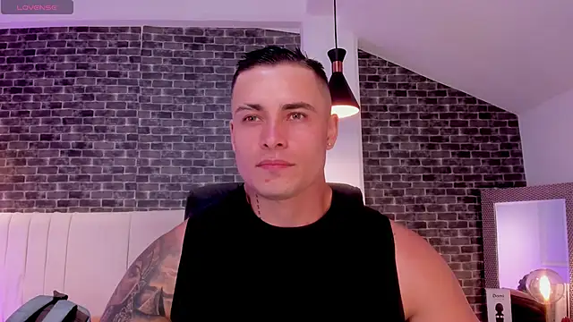 connorsmiith online show from March 2026 11:37:01 PM