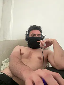 Snapshot of milfshakeow chatting on May 2026 07:48:01 AM milfshakeow online show from May 2026 07:48:01 AM