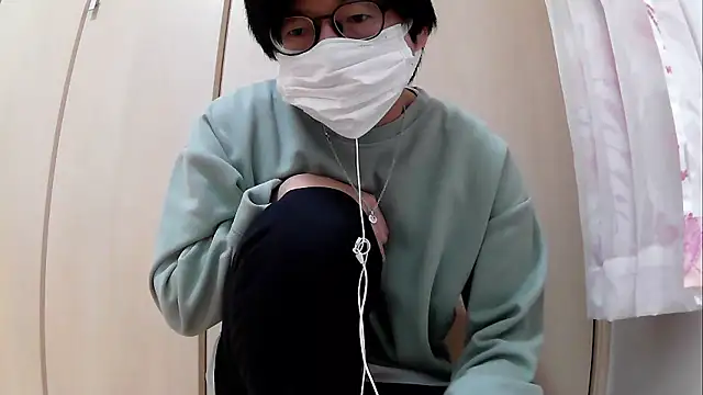 Snapshot of kyoron chatting on March 2026 12:06:02 AM kyoron online show from March 2026 12:06:02 AM