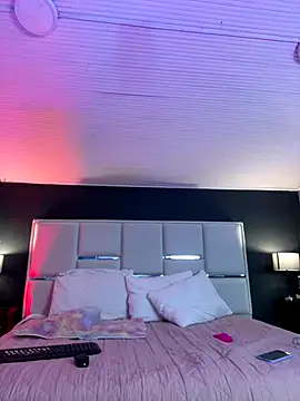 Snapshot of BellaFernandez__ chatting on October 2025 10:54:02 AM BellaFernandez online show from October 2025 10:54:02 AM