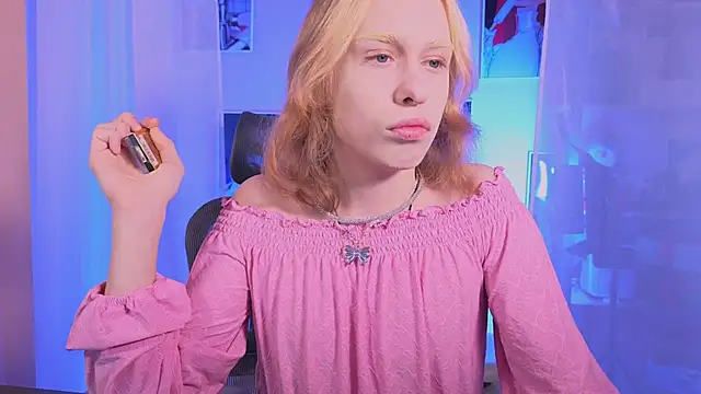 BarbieRichy online show from November 2025 05:41:01 AM