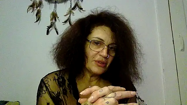 Snapshot of RubyyRosee chatting on October 2025 08:42:01 PM RubyyRosee online show from October 2025 08:42:01 PM