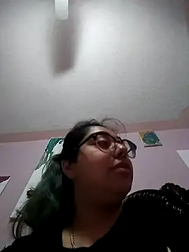 Snapshot of Lovelyrainn chatting on September 2025 11:47:02 AM Lovelyrainn online show from September 2025 11:47:02 AM