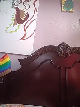 Lovelyrainn online show from November 2025 01:57:01 PM