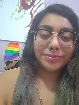 Lovelyrainn online show from December 2025 06:15:01 PM