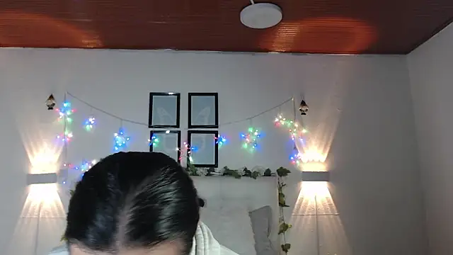 Megan 05  online show from April 2026 07:21:02 PM