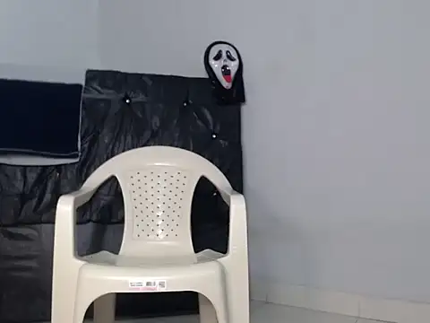 Snapshot of masterbrave420 chatting on November 2025 10:25:01 PM masterbrave420 online show from November 2025 10:25:01 PM