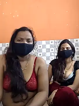 Snapshot of hot_plak chatting on November 2025 04:50:01 PM hot plak online show from November 2025 04:50:01 PM