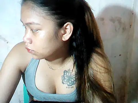 Snapshot of MorenaLovelyPinay24 chatting on November 2025 01:05:01 AM MorenaLovelyPinay24 online show from November 2025 01:05:01 AM