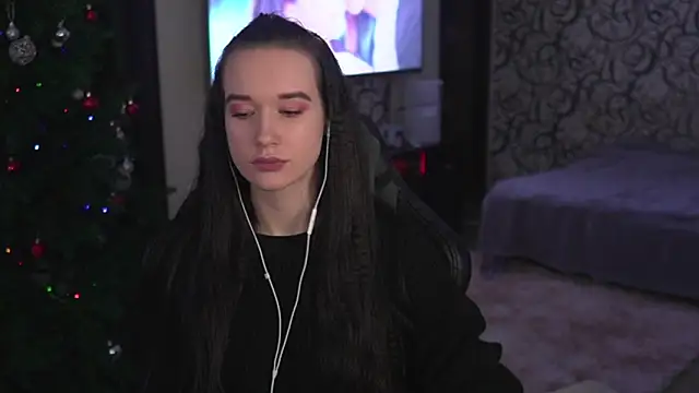 Snapshot of lis_silver chatting on December 2025 12:34:02 PM lis silver online show from December 2025 12:34:02 PM