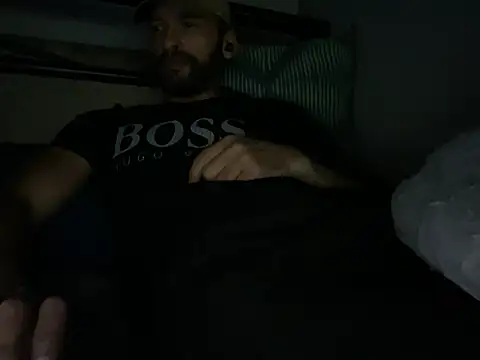 majorb121 online show from November 2025 08:22:02 PM