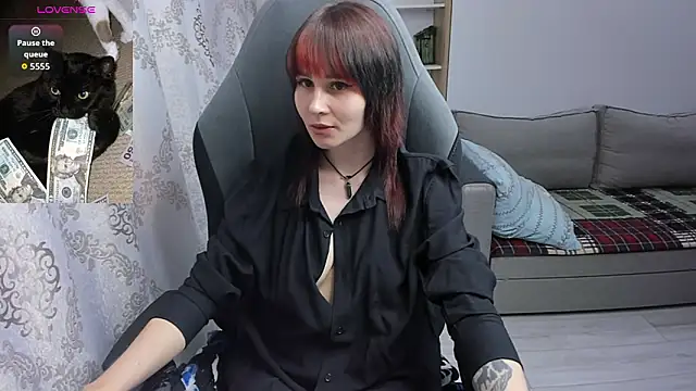 MistyDark online show from February 2026 11:59:01 AM