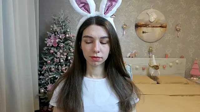 Snapshot of KellyShines chatting on December 2025 03:19:02 PM KellyShines online show from December 2025 03:19:02 PM