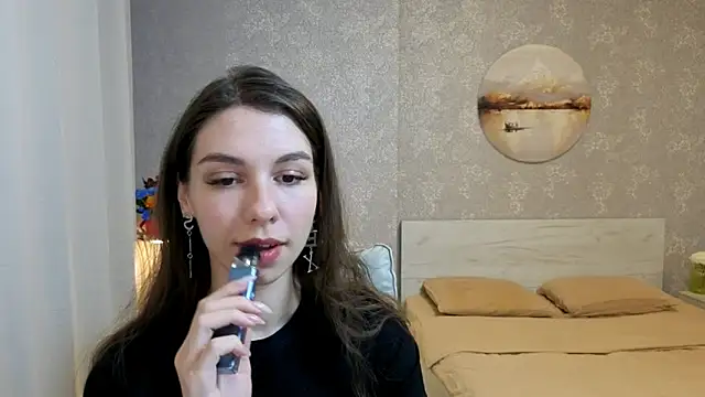 Snapshot of KellyShines chatting on May 2026 04:14:02 PM KellyShines online show from May 2026 04:14:02 PM