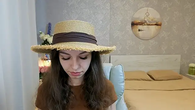 Snapshot of KellyShines chatting on July 2026 03:20:02 AM KellyShines online show from July 2026 03:20:02 AM